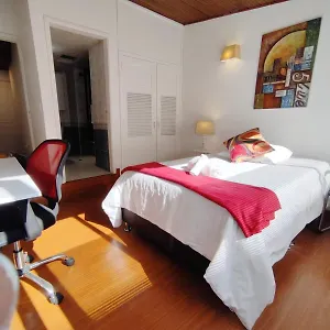 Unicentro Baño Y Balcón Privado Independiente Bogotá